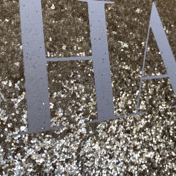 Happy Hour - Picture 3 of 6